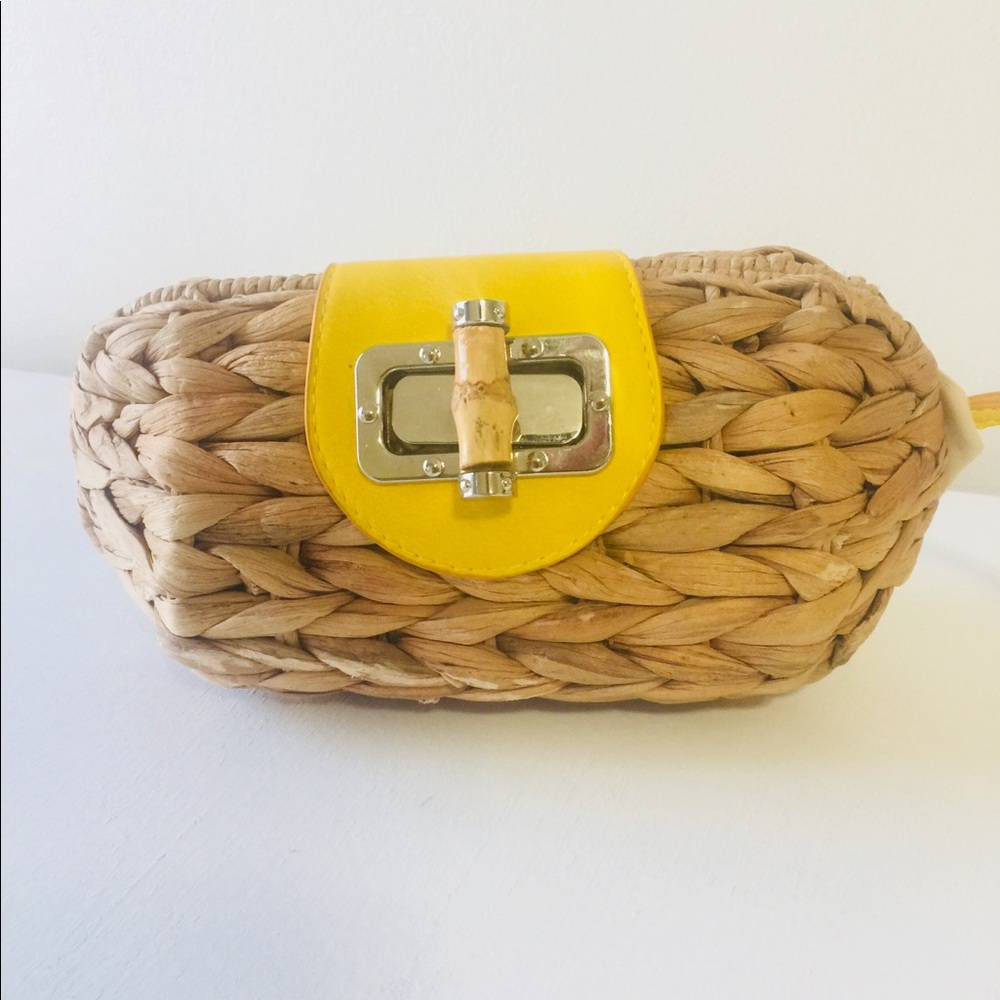 NWOT. Yellow Straw Clutch